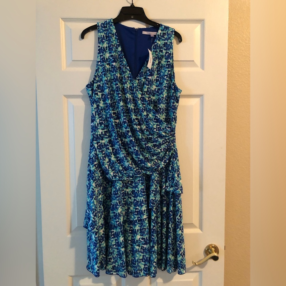 Luxe by Carmen Marc Valvo Sleevelss Wrap Dress